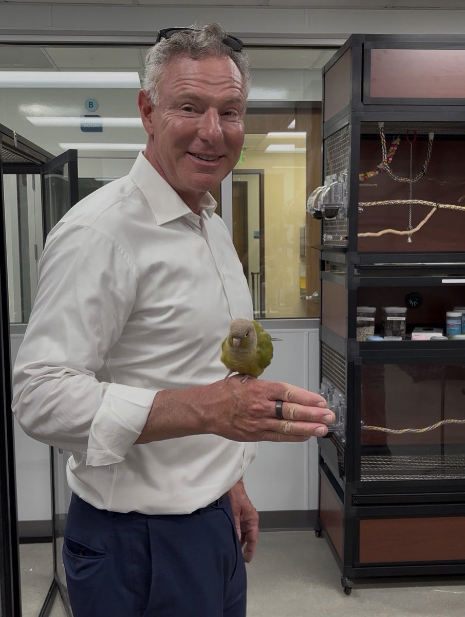 RepScottPeters's tweet image. Grateful to have earned 100% on the @humaneactfund’s 2025 scorecard. Animals bring us joy, teach us priceless lessons, and so much more. I will always champion legislation that protects and strengthens animal welfare. My friends Bernie, Chico, and Future know that!