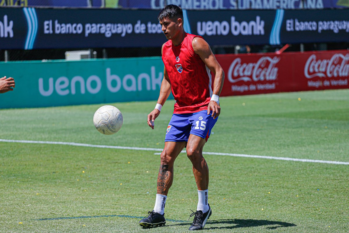 ¡Movimientos precompetitivos en <a href="/ElDefensores/">ueno Defensores Del Chaco</a>! 

➡️ #15deMayo 🆚️ #3deNoviembre

🗓 Promoción Intermedia - Ida 
📺 <a href="/TigoSportsPY/">Tigo Sports</a>

#IntermediaAPF 🟠🟢