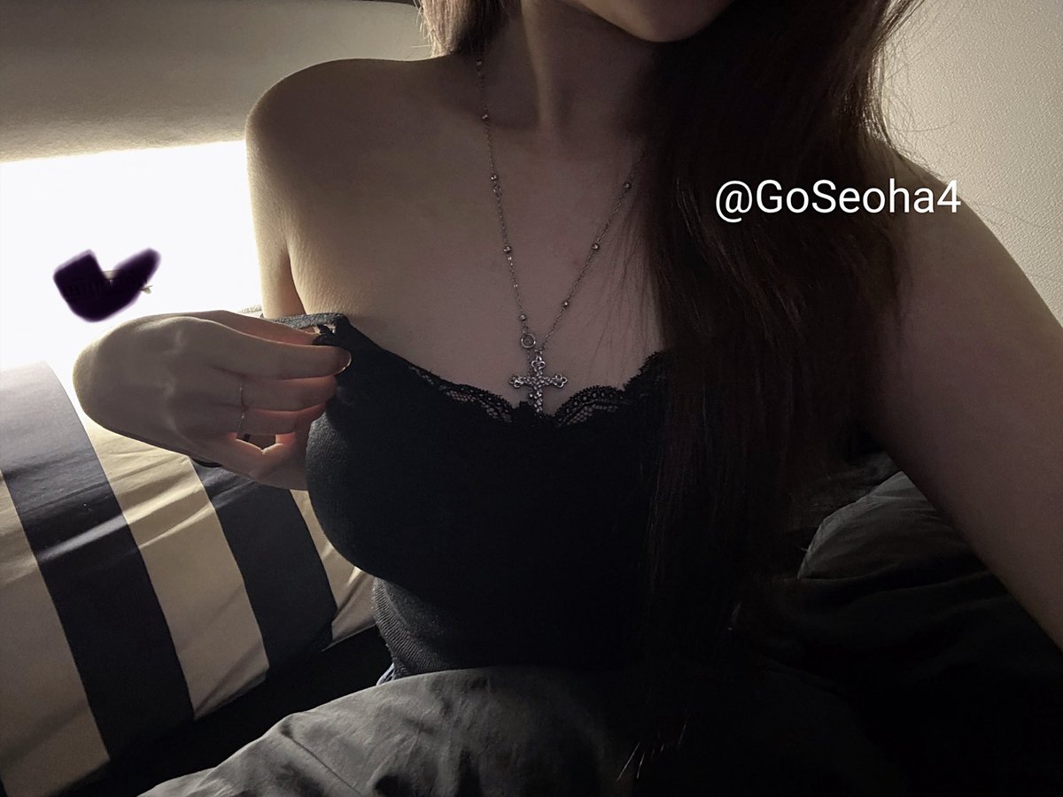 GoSeoha4's tweet photo. ⚞ • ⚟ https://t.co/H0SBhNcFFT