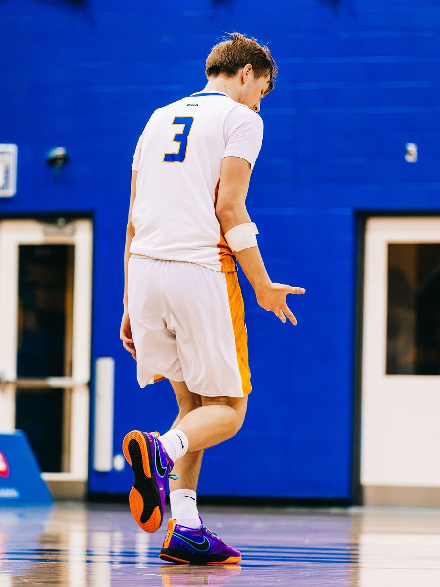 Attila Toth tweet media