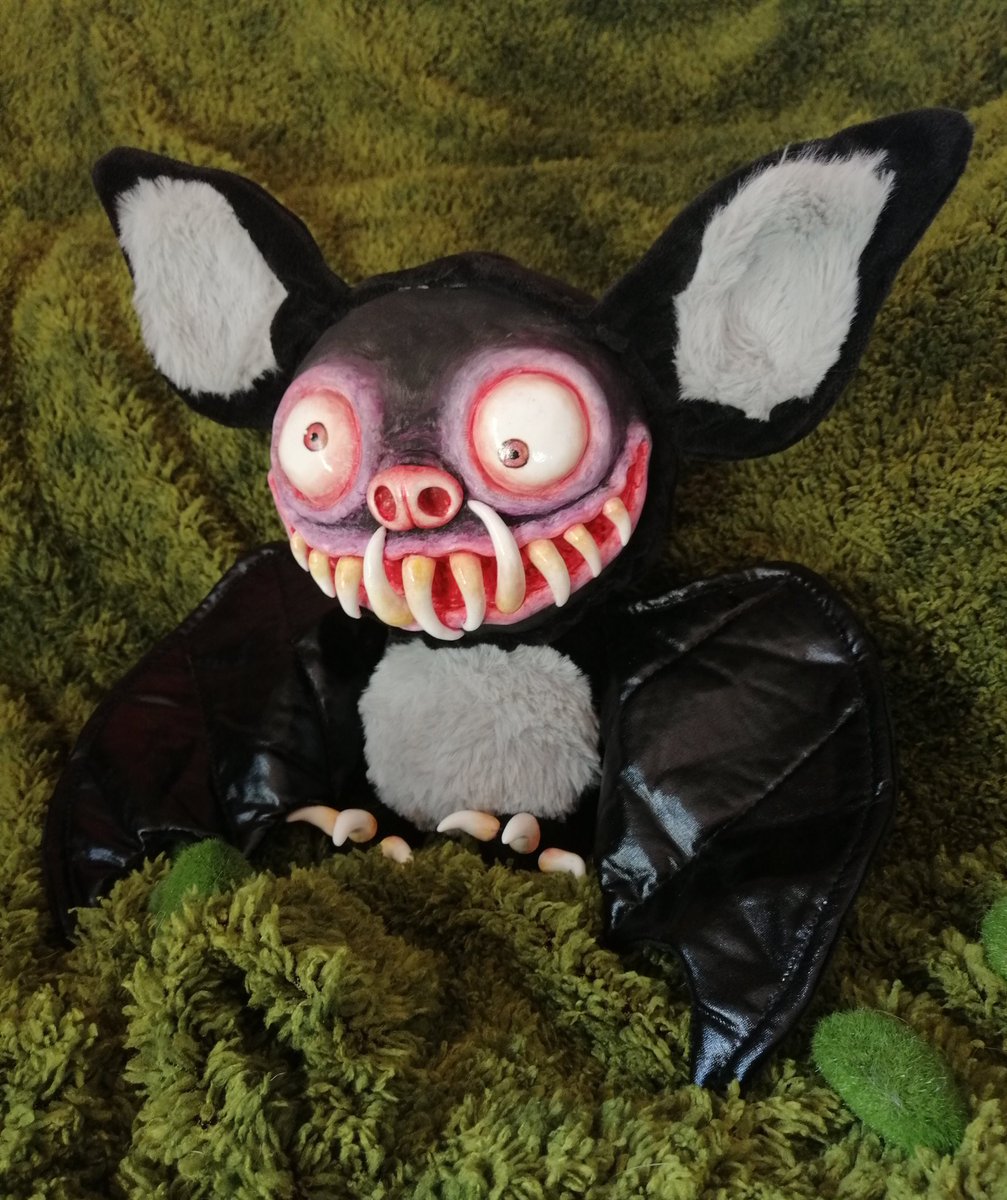 Grey Enchanter tweet media