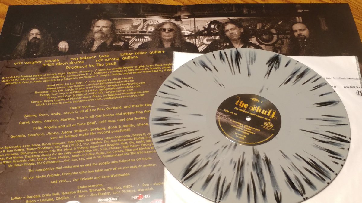 UniqueHiFi's tweet photo. @LFCMFighter @KMANRIFFSMetal @turbokya @savagesheepy @pb1505thfc @ThaHeathen @fuzzdoomrip @TheRecidivists @CirceLouve @JTNCRocks @6969nyc @MoMetalTrax @NatesHiddenGems @NigeSavage Couldn't agree more ...
Both Skull albums are excellent!
#EricWagner #DoomMetal https://t.co/cNDR2ClryB