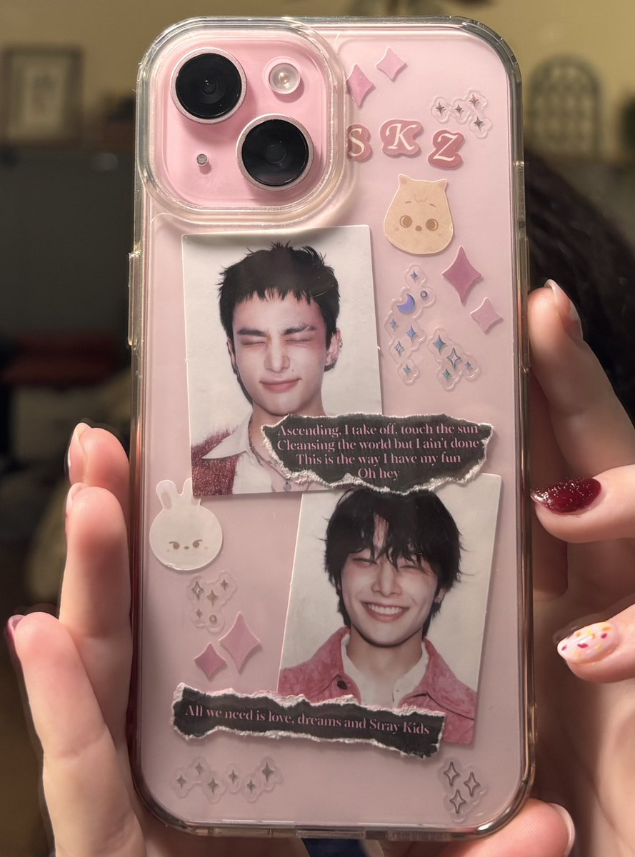 jiureumi's tweet image. the current phone case deco