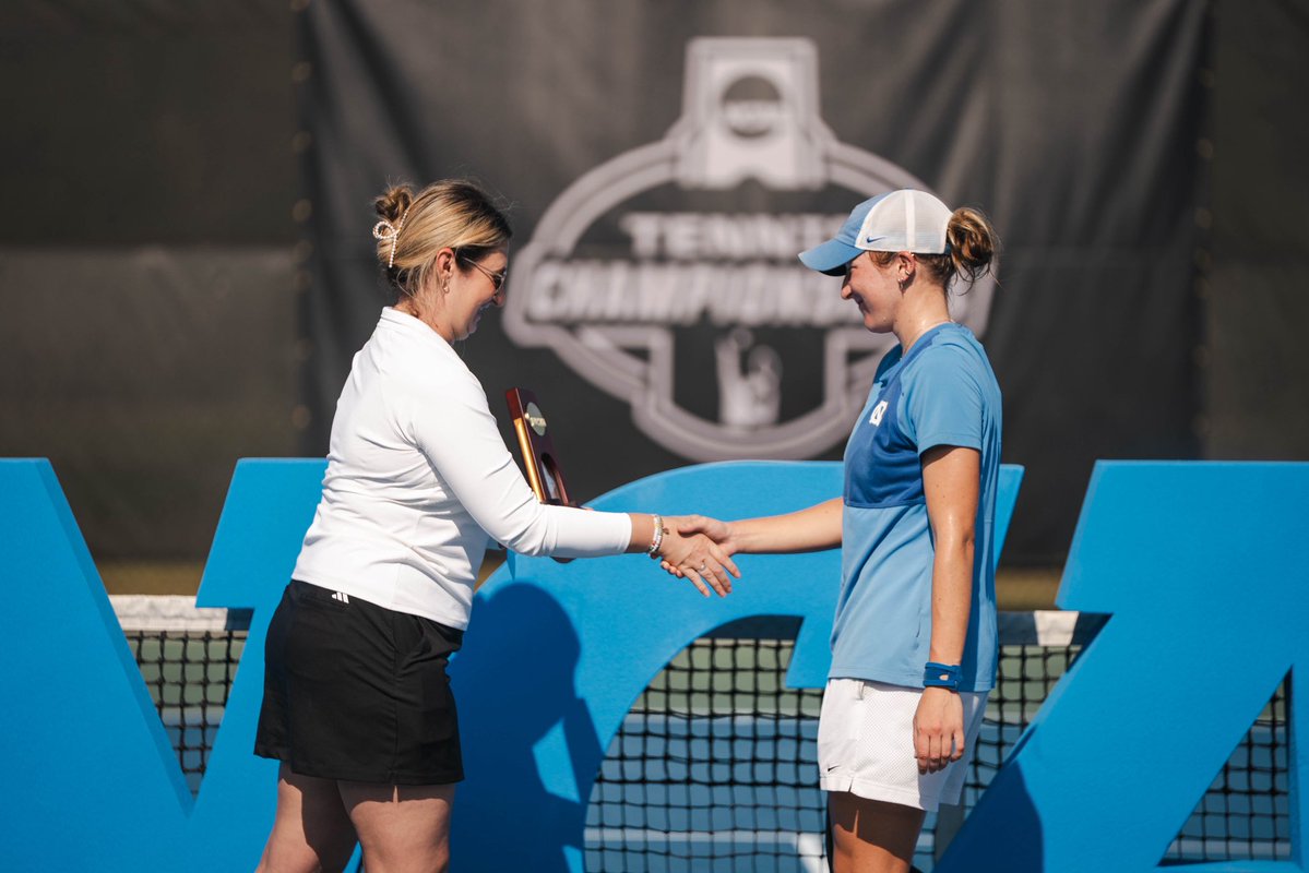 ITA_Tennis's tweet image. Crown Her The National Champion 🏆

Reese Brantmeier (@UNC_wtennis) has won the 2025 NCAA Women’s Tennis Singles Championship!

#WeAreCollegeTennis x #NCAATennis