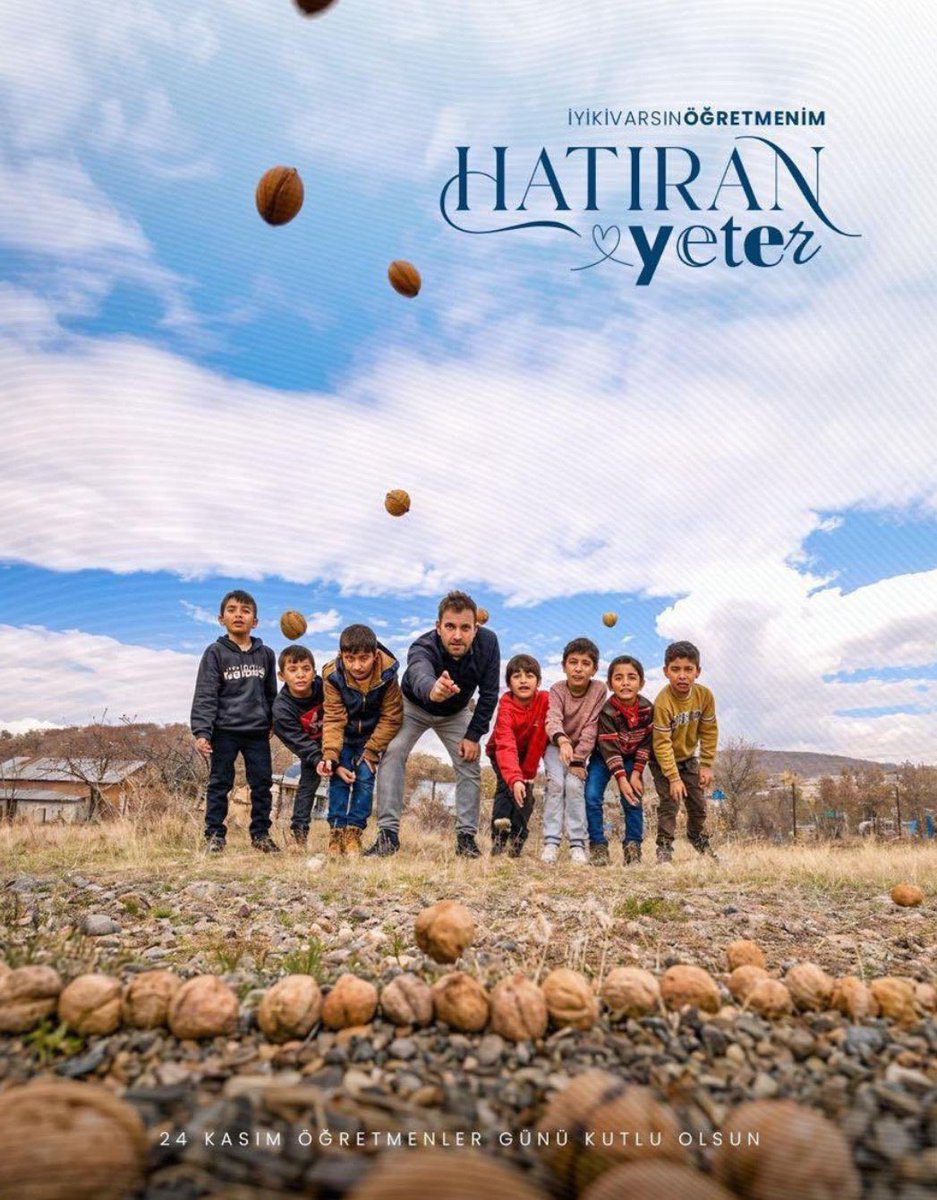 Geleceğimizin mimarı olan öğretmenlerimiz, milletimizin emanet ettiği evlatları bilgiyle, sevgiyle ve özveriyle yarınlara hazırlayan en kıymetli rehberlerdir.
#HatıranYeter 
<a href="/Mardin_Valiligi/">Mardin Valiliği</a> 
<a href="/ali_eyyupkoca/">Ali Eyyupkoca</a> 
<a href="/mazidagkaymakam/">Mazıdağı Kaymakamlığı</a> 
<a href="/UfukCete/">UfukÇete</a>