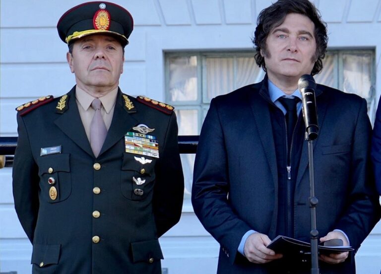 Los cambios en el Gabinete de #Milei: #Monteoliva y #Presti reemplazarán a Bullrich y Petri

agenda4p.com.ar/2025/11/23/los…