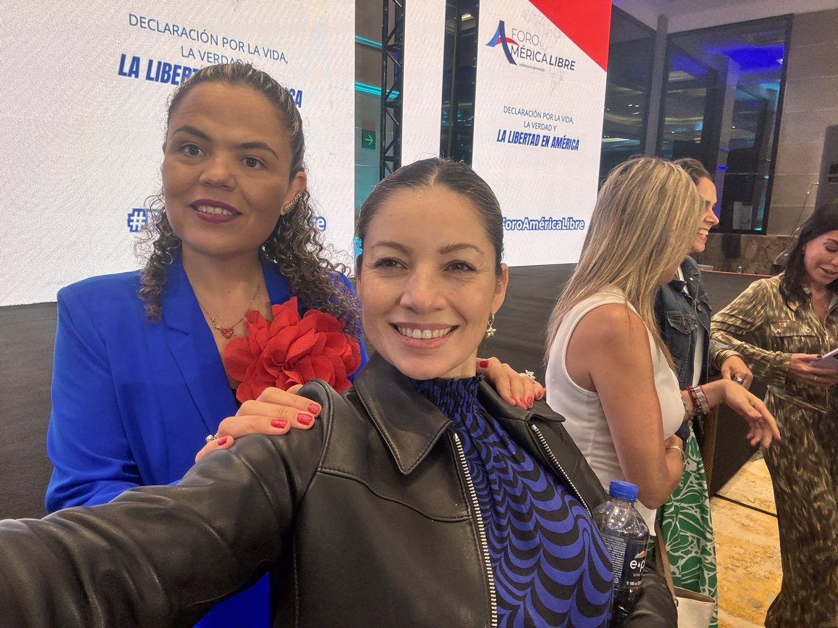 ¡Felicidades, querida <a href="/marianagc/">Mariana Gómez del Campo</a> 
Tu elección como Vicepresidenta de la organización de partidos de centro-derecha más fuerte del mundo <a href="/ODCA/">LÍNEA FUNDADORA de ODCA</a> confirma lo que eres: una gran líder, capaz, preparada y con una visión que inspira. 💙