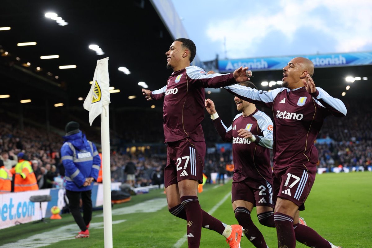 DV1874's tweet image. Cold, rain, kicks, tough guys in front, a come back and 3 points. Our squad played like a good football team, fought like men and get the reward. Proper Sunday. 

Strong atmosphere in Elland Road indeed but, man,  we simply brought the full Holt End to lift our team. Felt like…