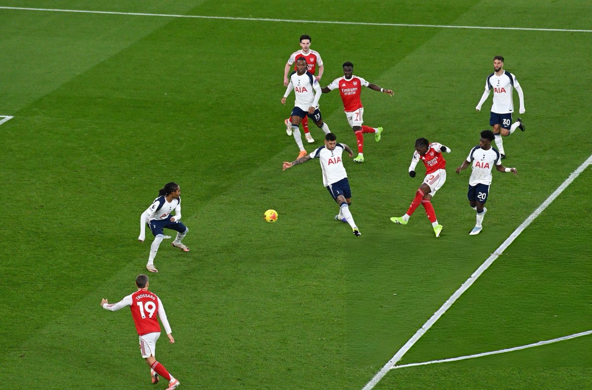 AFC Pics tweet media