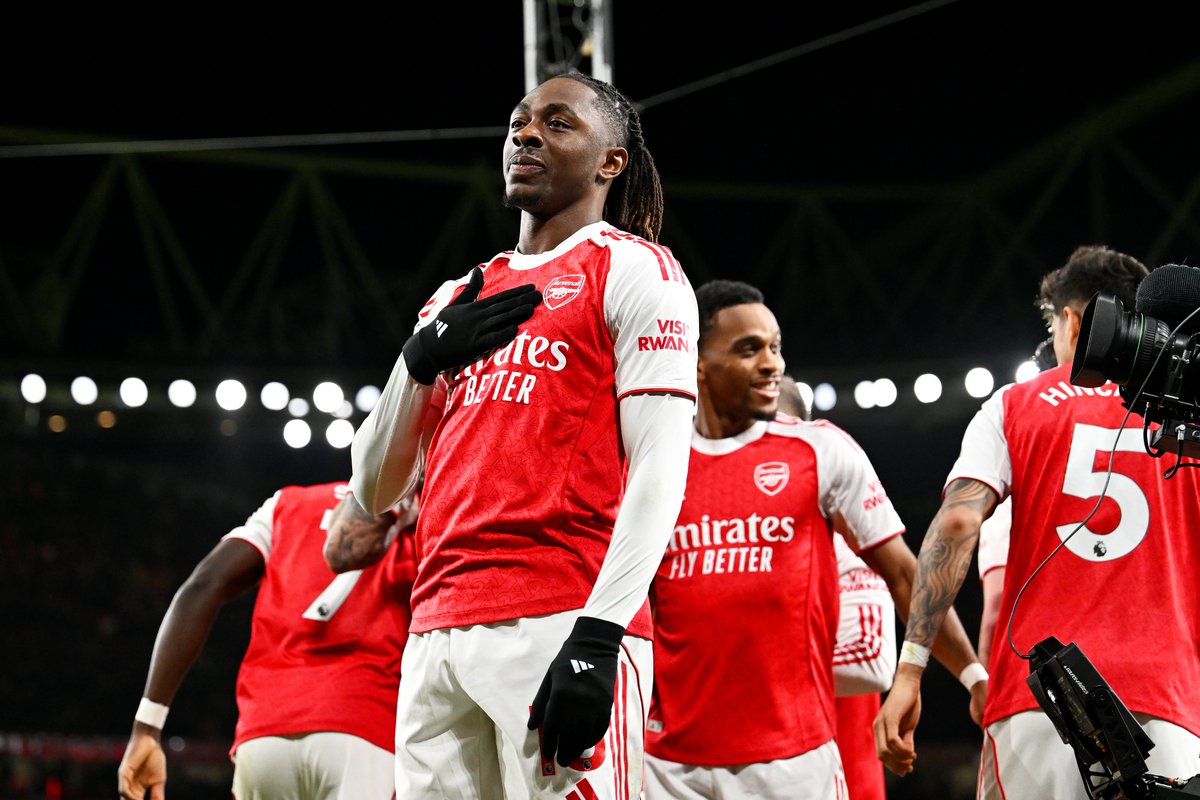 EZE IS THE FIRST ARSENAL PLAYER TO SCORE NLD HAT-TRICK IN 47 YEARS 💥