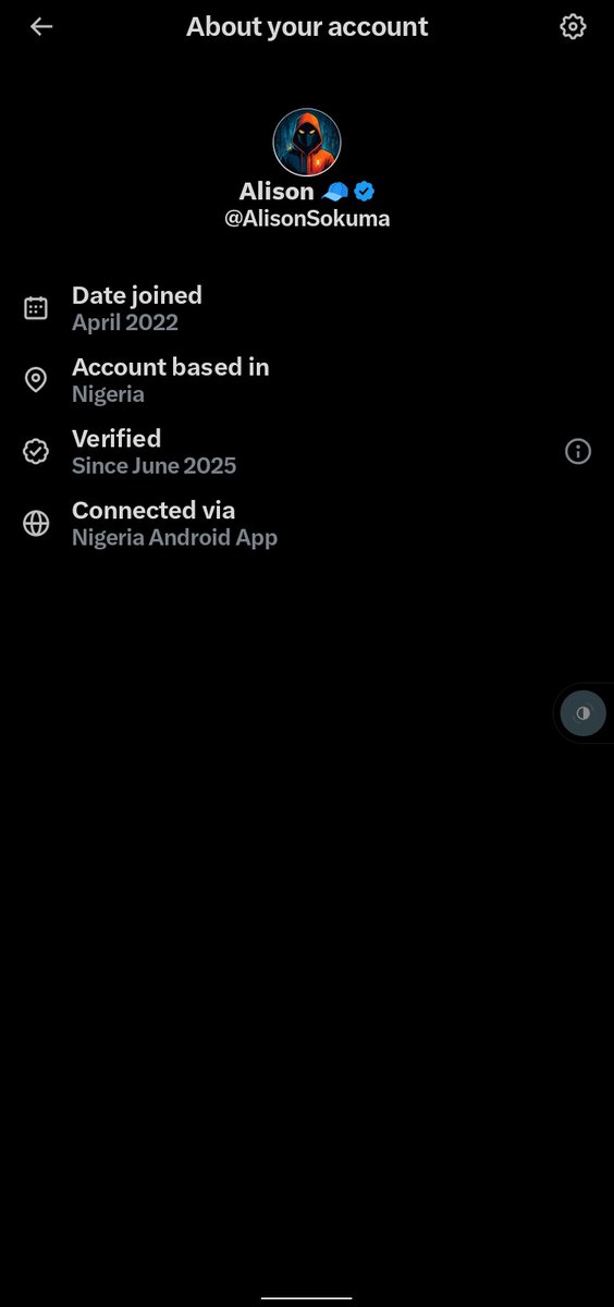 AlisonSokuma's tweet photo. Decentralization was never meant to reinforce bias  it was built for real empowerment. 

Yet location labels on X risk undermining that.

🌍 Emerging markets are leading Web3:
• Nigeria: 22M crypto users, $59B on-chain processed, 130M raised across 80+ Web3 startups.

• India: 17% of new Web3 developers globally, 1,200+ Web3 startups scaling DeFi, NFTs, and real-world assets.

💡 These are innovators  not “risky third-worlders.”

The numbers are there use them to your advantage and stop all this stereotypes.

 Founders & devs: discriminating based on country or this new update doesn’t just reinforce bias it hurts your business.

 You risk:
🔹Losing top talent
🔹Alienating global users
🔹Slowing innovation
🔹Damaging reputation

Decentralization doesn’t care where you’re from neither should you.

I am a proud Nigerian and I am not scared to display that.🧢