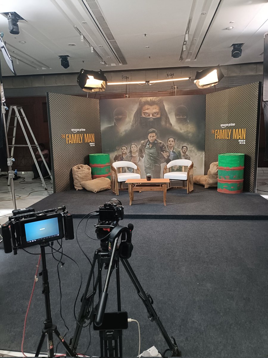 Russel_Olaf's tweet image. Nothing short of a masterclass on acting, shooting, storytelling, the industry, and life in general whenever I have an #ExclusiveInterview with the venerable #ManojBajpayee. Full #Exclusive #Interview #ComingSoon only on @tellychakkar.

Styled by @cloakandapper_lokhandwala…