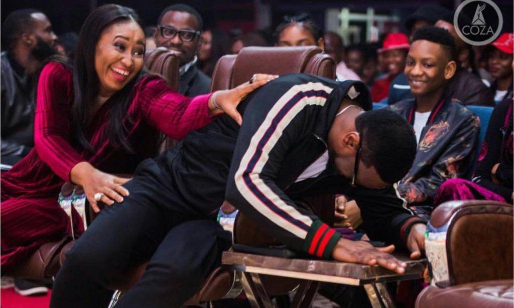 The only thing Kaizer Chiefs gonna lift this season is Jessica Motaung G-string 👙