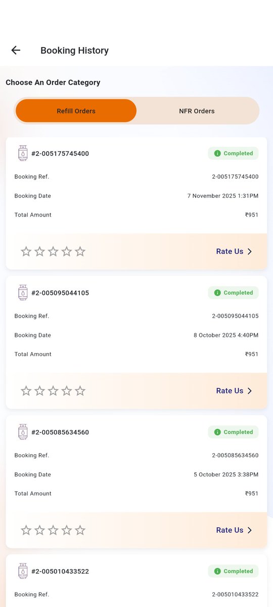 Shadman900's tweet photo. @IndianOilcl सर यह मेरा पासबुक है गैस कनेक्शन का हम ने 2 साल से कोई सिलेंडर भरवाया नहीं है लेकिन मेरे कनेक्शन पे कौन गैस लेता है क्या यह सही है यह गलत आप मुझे बताए कृपया कर के ? https://t.co/zm9FywLyoq