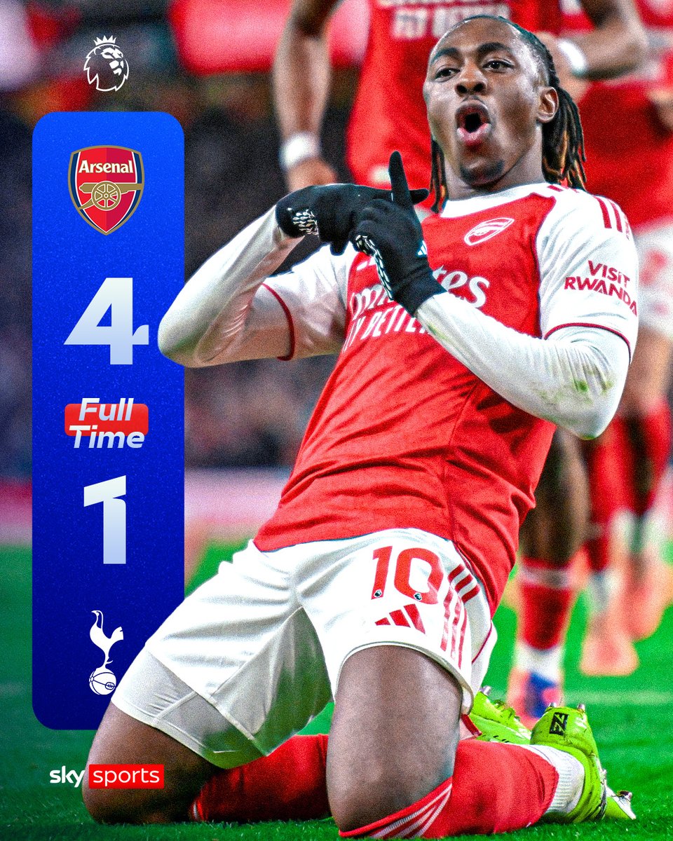 SkySportsPL's tweet image. FULL-TIME: Ebere Eze scores THREE as Arsenal dominate Tottenham Hotspur in the North London derby ⚽️⚽️⚽️