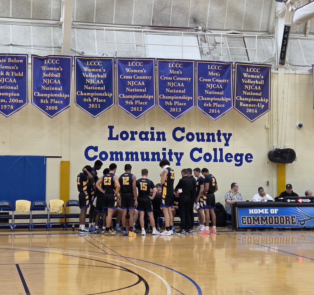 iancle1's tweet image. #icchangeshowcase supporting #JucoHoops #CollegeBasketball #LCCC #KentStTuscarawas @basketballcoa13 @AthleticsEagles