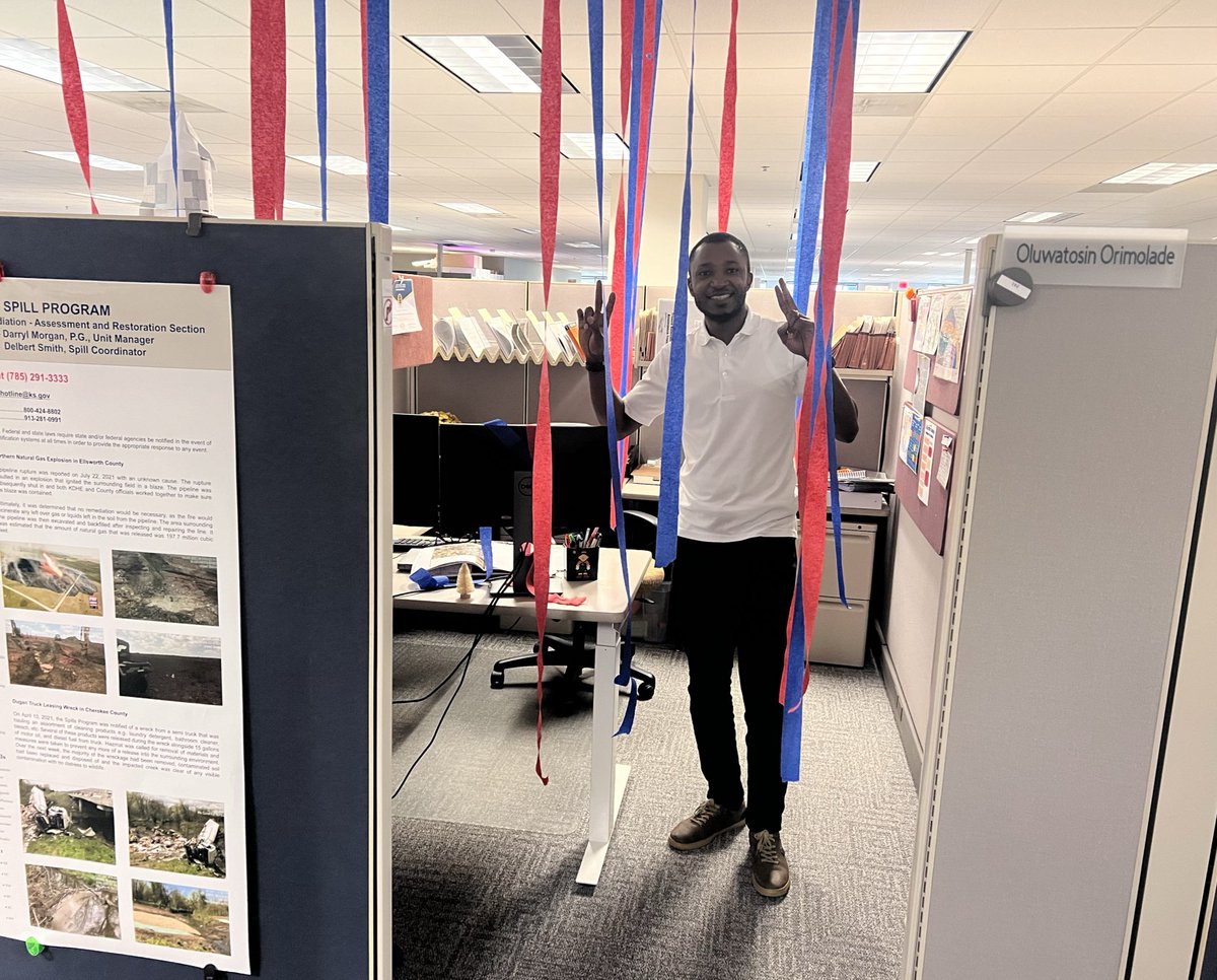 Orimolade_O's tweet photo. My Last day working as a #Superfund Project Manager with the Kansas Department of Health and Environment (KDHE) in 2024.
#Cleanup and #Remediation.
#KDHE
#EPA https://t.co/0mDy7PyqmM