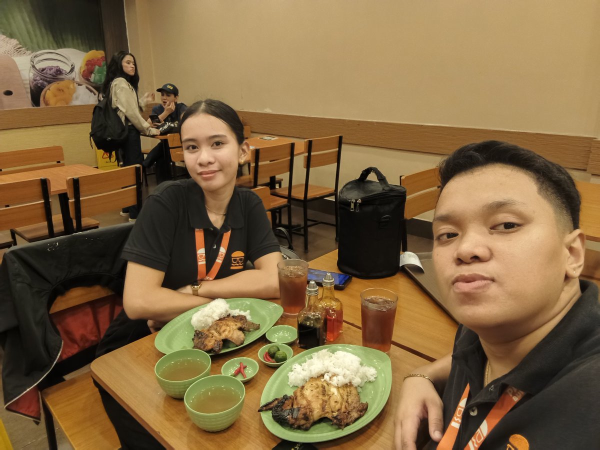 Itsmenang12's tweet photo. Sagot ko ang cravings natin pareho mahal ko🥰 https://t.co/8tmCRIv5nv