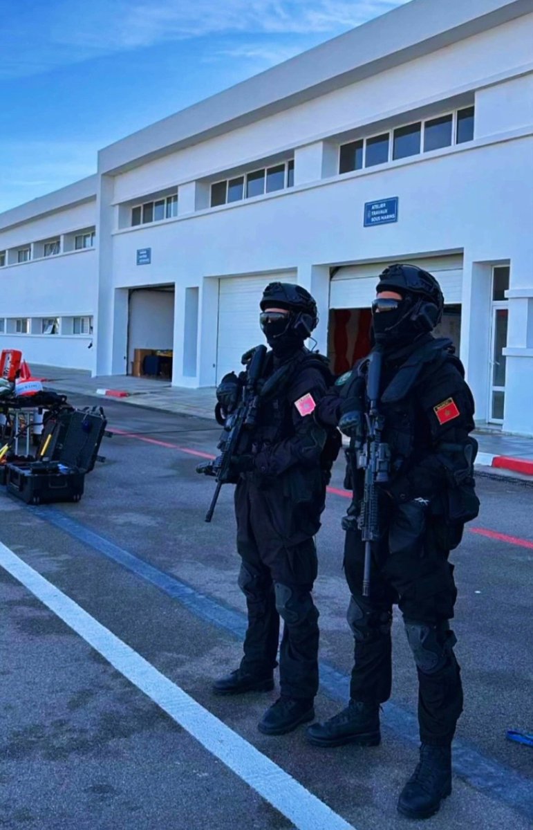 CaelumPugnator's tweet image. #specialforces 

🇲🇦🪖| ARM students undergoing training at the RMN Diving School.