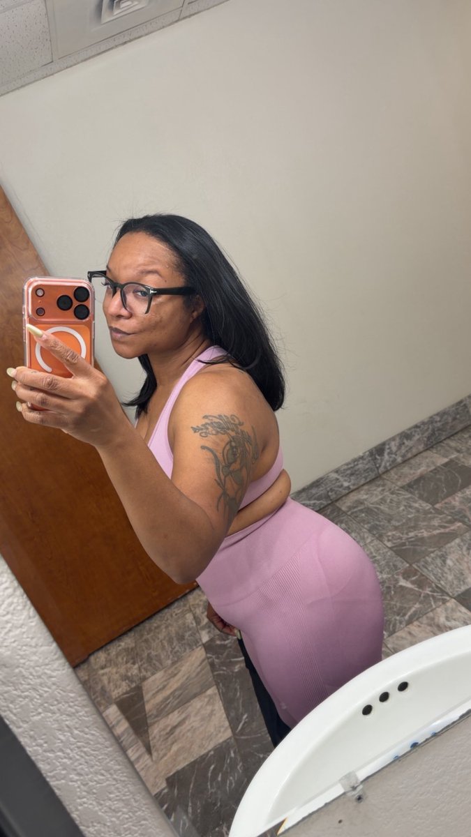 I need my nails done. Who’s ready to pay for them? #GoddessEnergy