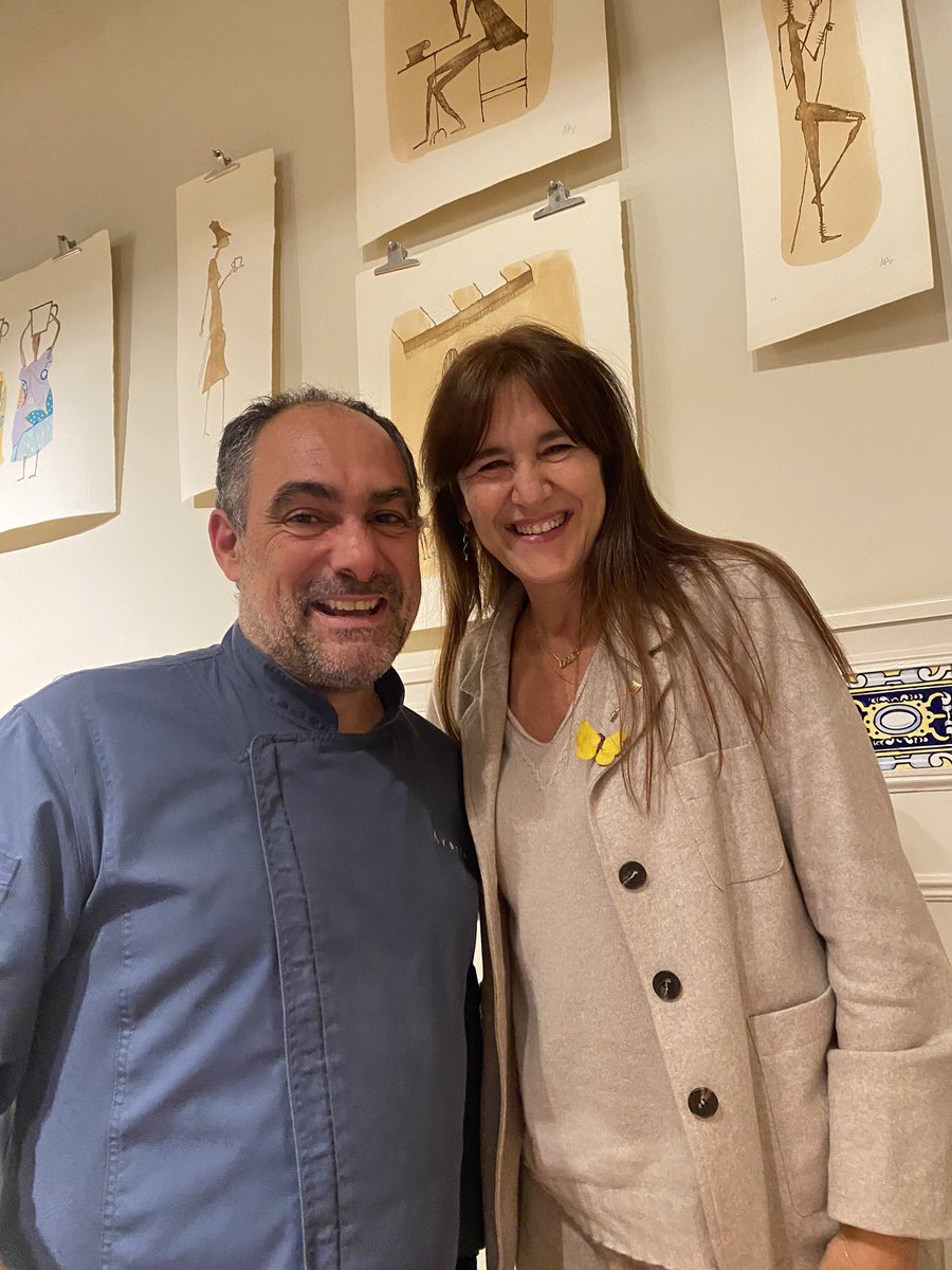 LauraBorras's tweet image. Brindem pels nostres 29 anys de casats a l’Avenir, un restaurant magnífic on reinterpreten la cuina catalana tradicional en una panòplia de textures, formes i colors que ens ha seduït completament. Restaurant ple… de turistes que venen per apreciar aquestes delícies i que…