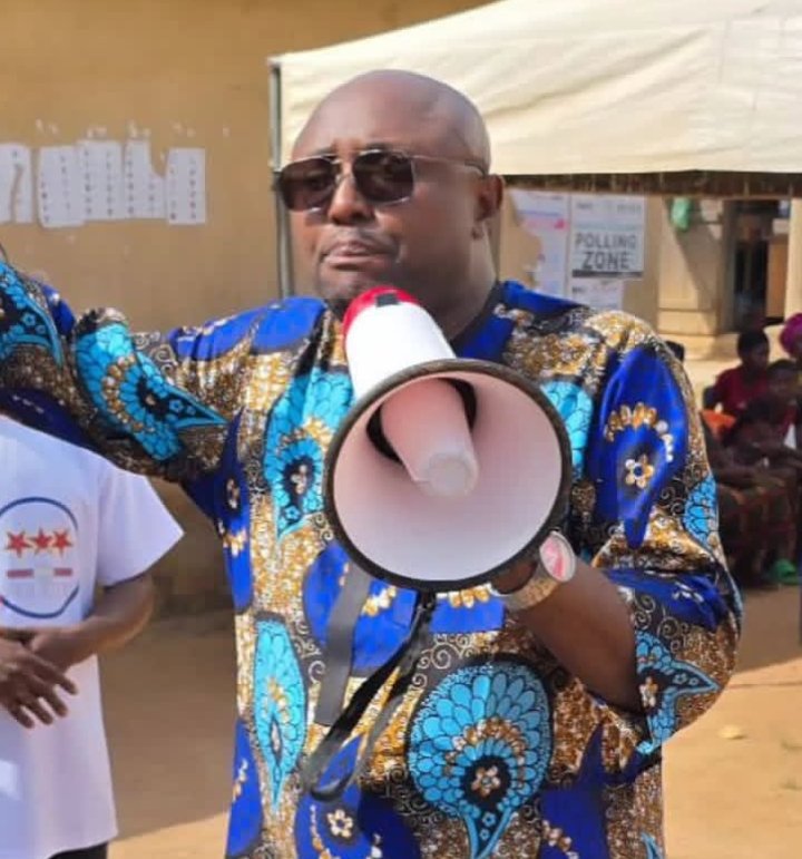 FRANCOOGREAT's tweet image. Nothing special about this Arsenal match against Tottenham because Tottenham has been submissive to Arsenal bottlers FC 

The only sweet thing is that Arsenal didn&apos;t score through d Corners,
And my Nigerian star boi Ebere Eze 

Won his Hat trick tonight, power