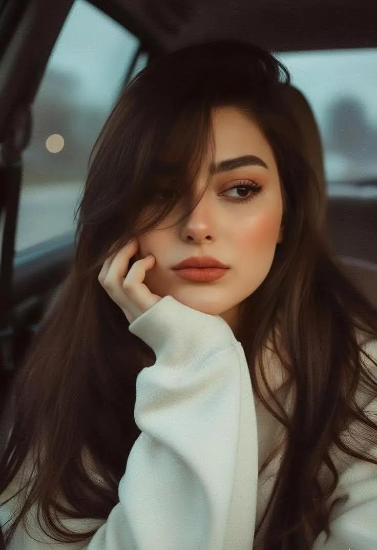 NOOR__2019_'s tweet image. .. 

بلغت حد الهدوء الذي يشبه الاستسلام، أرى كل شيءٍ وأكتفي بالمشاهدة كأني غريب ولا يعنيني شيء