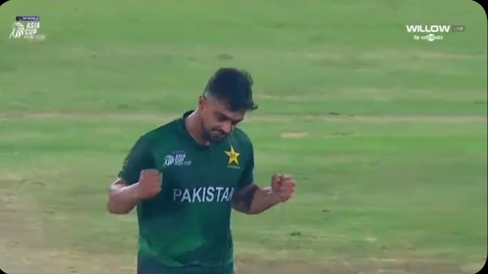 DefenseNewspk's tweet image. Pakistan won cuz of this Man what a player he is Ahmed Daniyal You Beauty 😍 

#PAKVSBAN #asiacup2025final #PakistanCricket