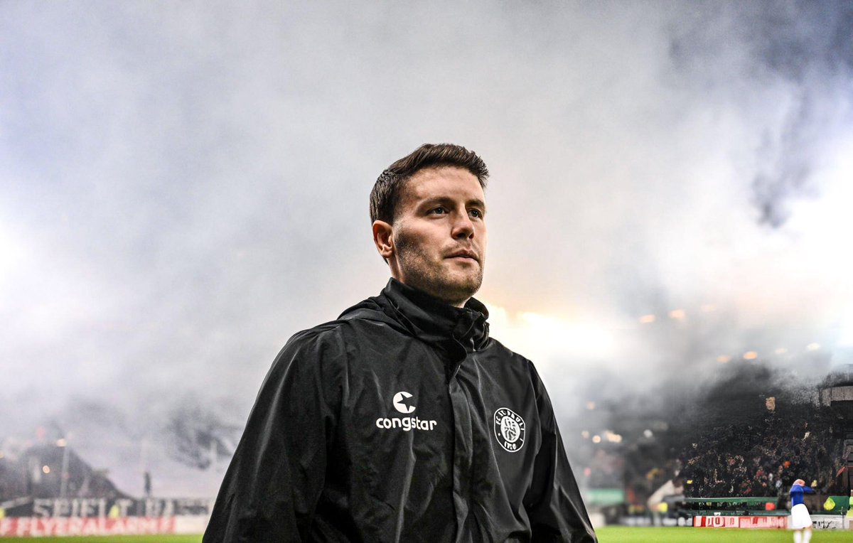 Lars_nms's tweet image. Wie kann man jemanden so krass vermissen… #fcsp