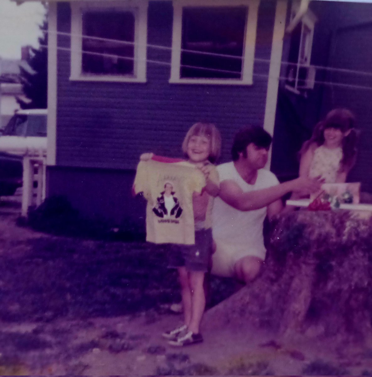 JasonWall740's tweet image. @hwinkler4real wanted to show you my Fonz t-shirt I got for my birthday late 70s