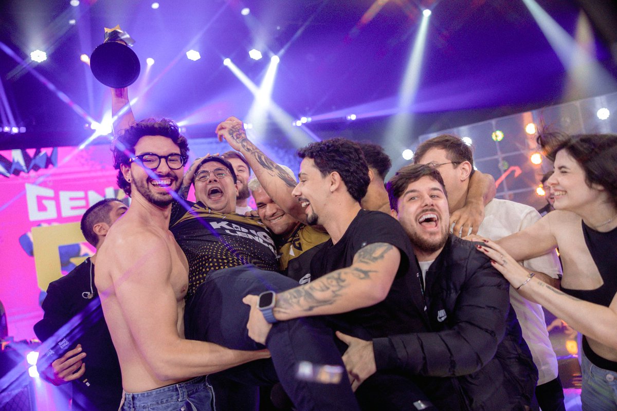 ilhadaslendas's tweet image. 😍