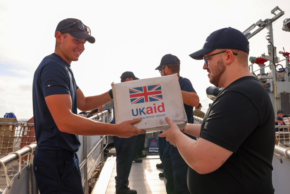 HMS Trent tweet media