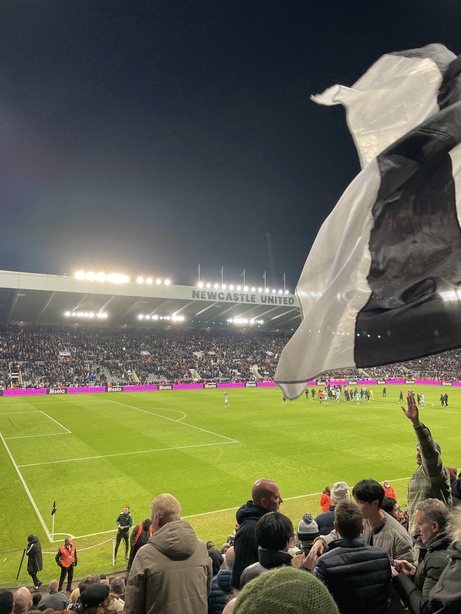 SRDimeBar tweet media