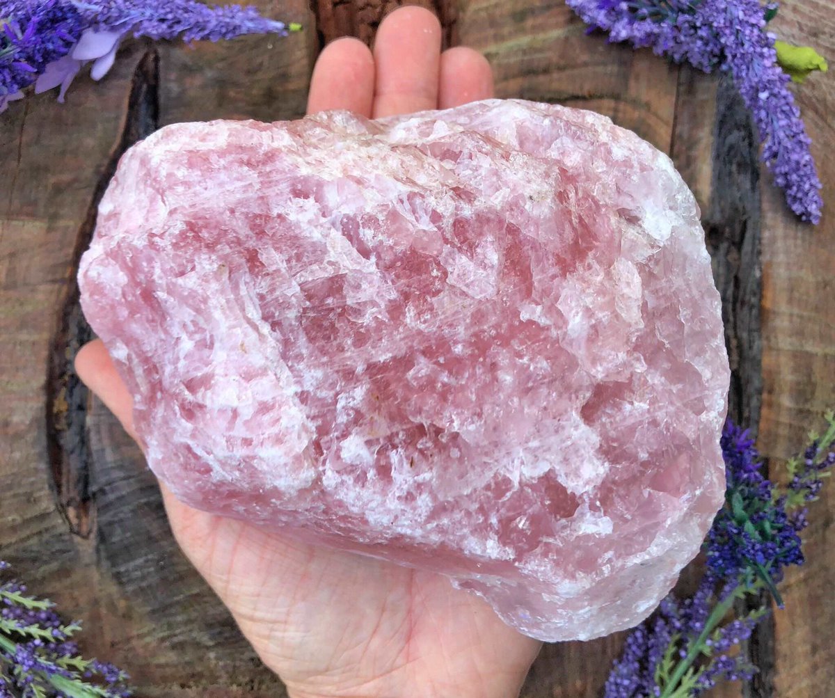 mabrooka_soap's tweet photo. 💖 Jade stone for face – Gua Sha 💖 by Mabrooka Slovakia Soap

Starting from 🤑 Dhs. 32.00 🤑

Shop now 🛍️ at https://t.co/955wvGMYnk

#antiaging #guasha #jade #massage https://t.co/889Topq4hp