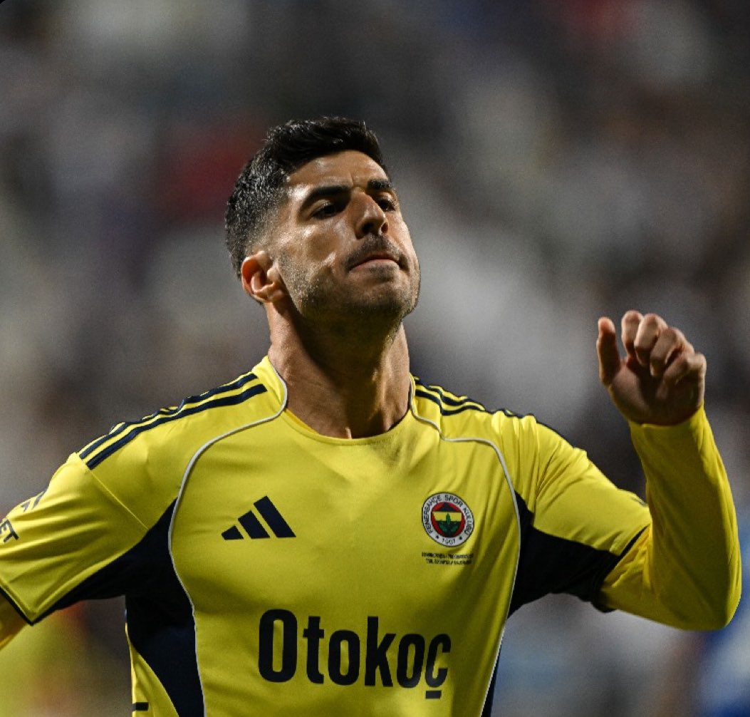 soccer_turkish's tweet image. #LiveScore ⚽️⚽️⚽️GOALLLLL⚽️⚽️⚽️

🟢🔵 Çaykur Rizespor 2-3 Fenerbahçe 🟡🔵

⚽️Ali Sowe⏱️6’🟢🔵
⚽️Qazim Laci⏱️15’🟢🔵
⚽️Marco Asensio⏱️54’🟡🔵
⚽️Anderson Talisca ⏱️58’🟡🔵
🟥Qazim Laci⏱️63’🟢🔵
⚽️Marco Asensio⏱️65’🟡🔵

📲#ÇRSvFB #RIZvFB #ÇaykurRizespor #Fenerbahçe…