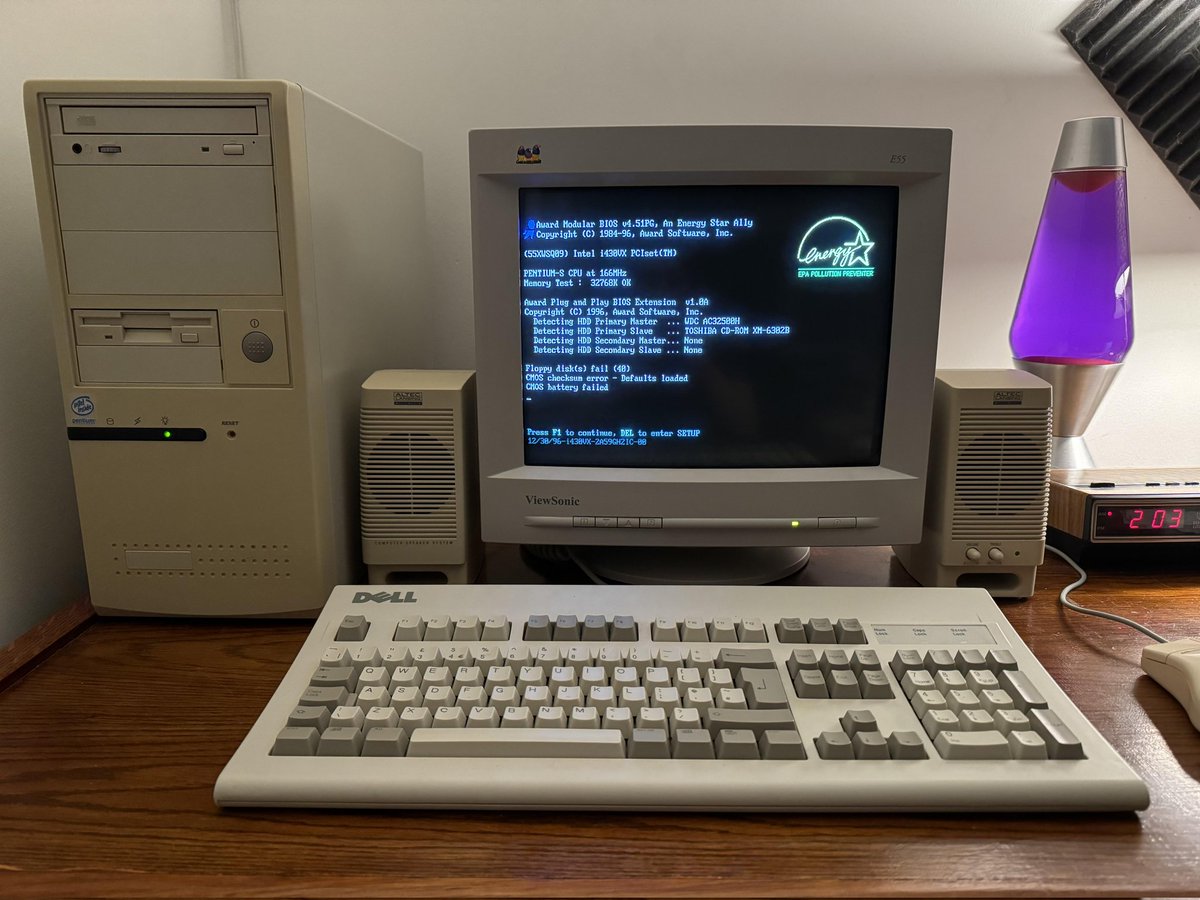 TheGoldenDays's tweet image. If you remember this screen, you were there