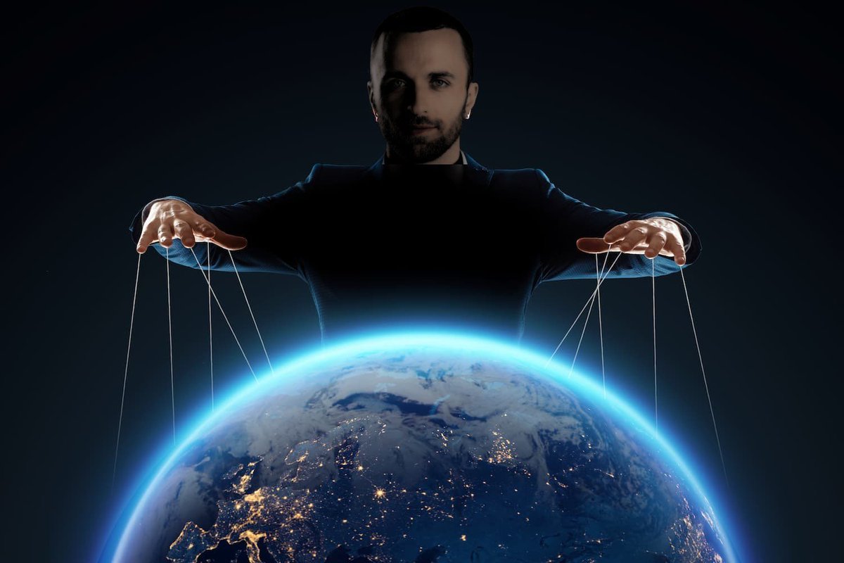 Preuve que Squeezie contrôle le monde. 
Félicitations Championne. 🥳