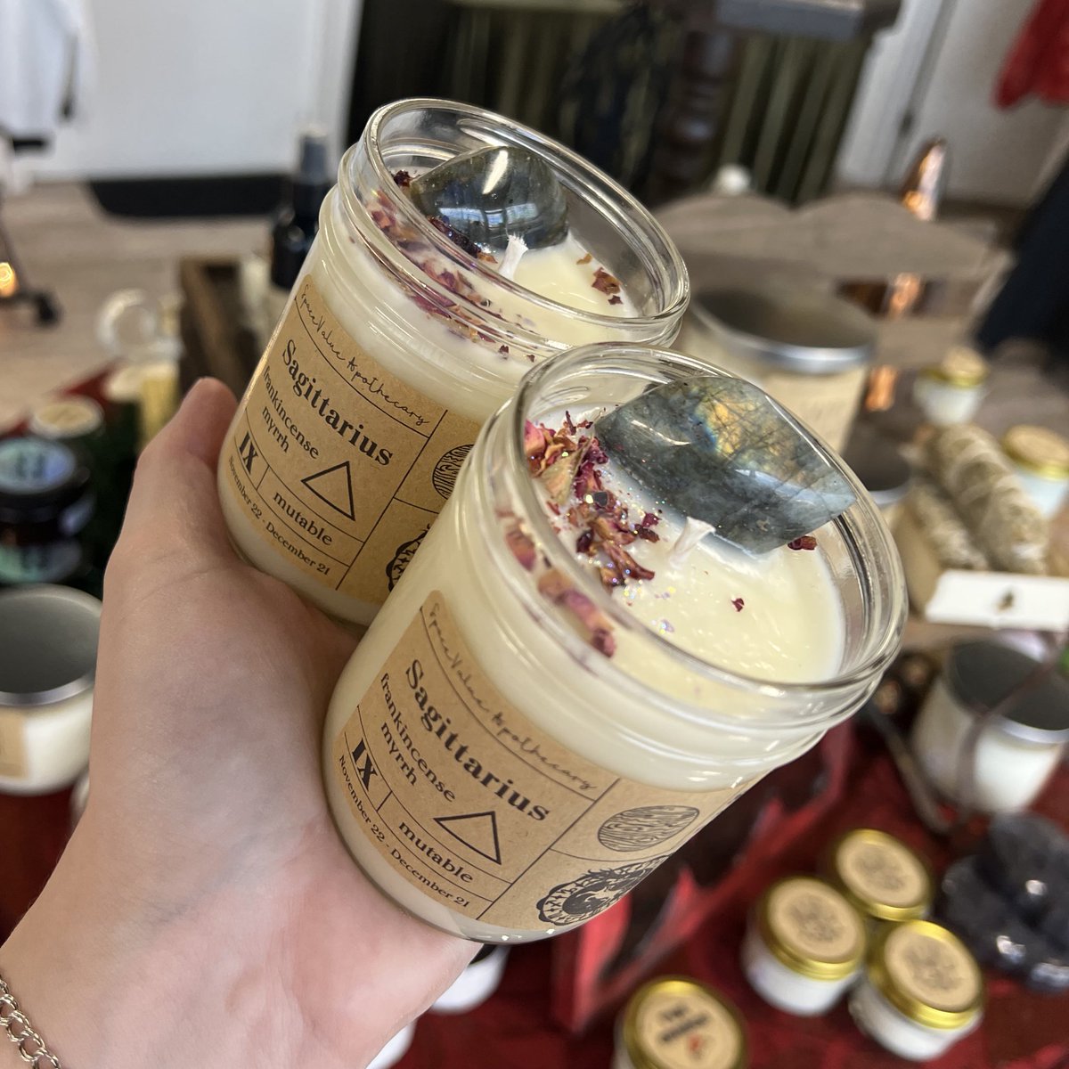 ꧁𝐒𝐩𝐚𝐜𝐞𝐕𝐚𝐥𝐮𝐞 𝐀𝐩𝗼𝐭𝐡𝐞𝐜𝐚𝐫𝐲꧂ tweet media