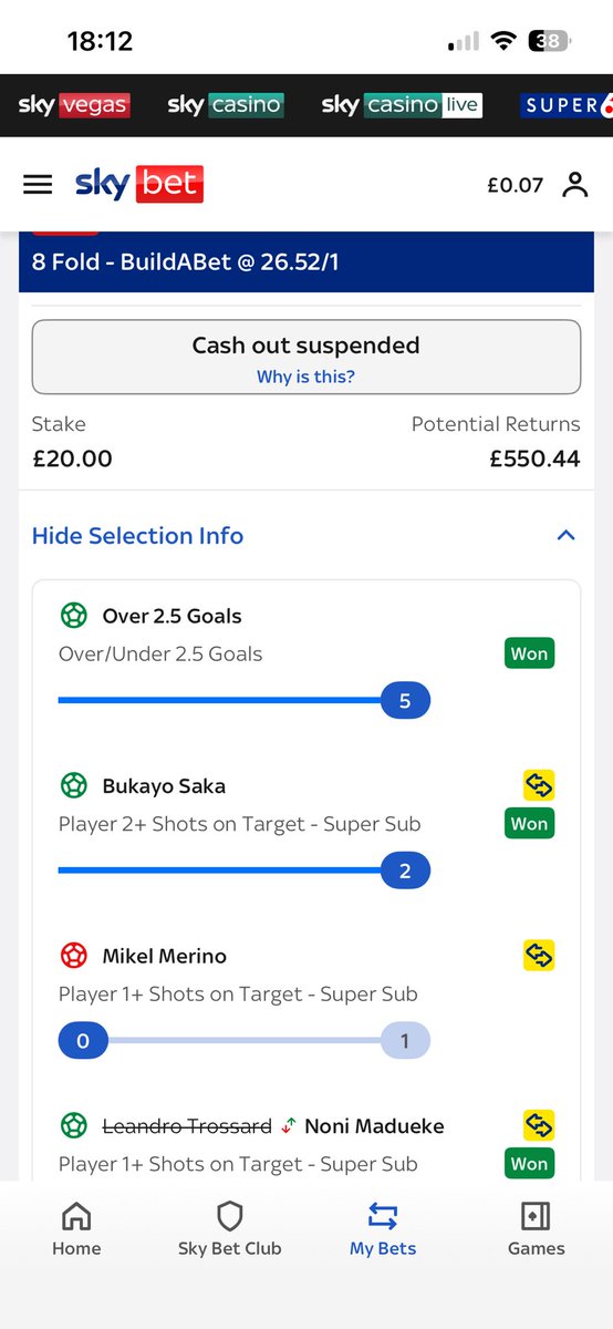 wendle80's tweet photo. @SkyBet No cash out available for pretty much the whole 2nd half 😂, waiting on 1 merino sot since 70mins. Low and behold injury time cash out comes alive again ! #notbettingbetter shocking @SkyBet  !! https://t.co/sBsPyoW18p