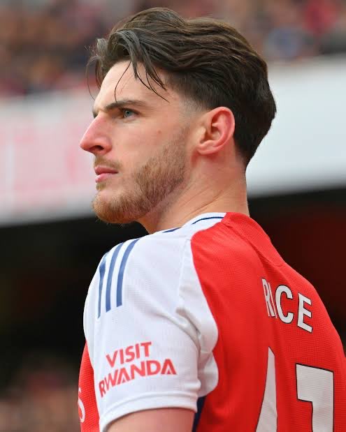 Assem9333's tweet image. مع احترامي لمشجعين تويتر بتوع اللف بالكورة روحوا افتحوا التلفزيون واستمتعوا باللاعب اللي عمره ما هيخذلك في اي ماتش كبير
رايس الموسم ده خرافي