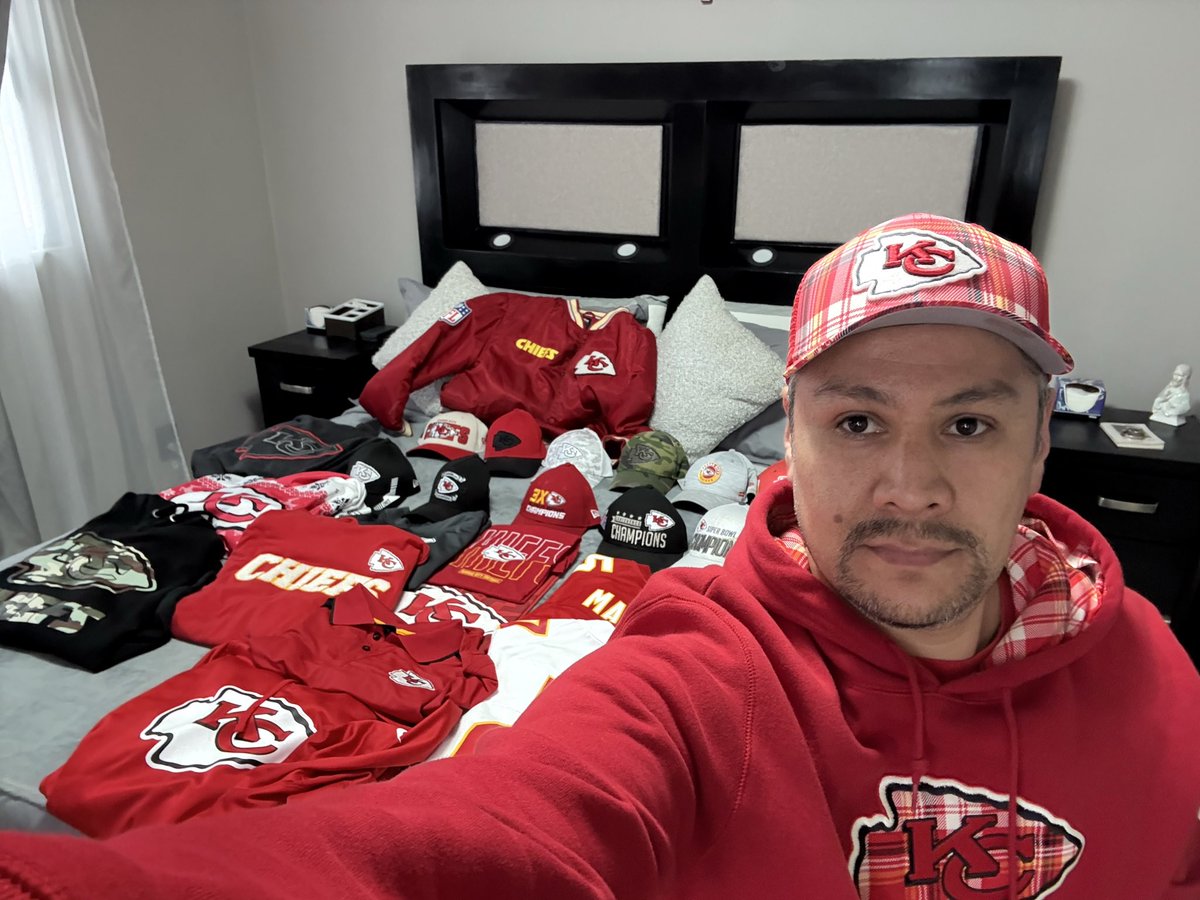 norbertobaron's tweet photo. #FoxImpactoNFL @FOXImpactoNFL let’s gooo Chiefs https://t.co/Yk3m7rIRK3