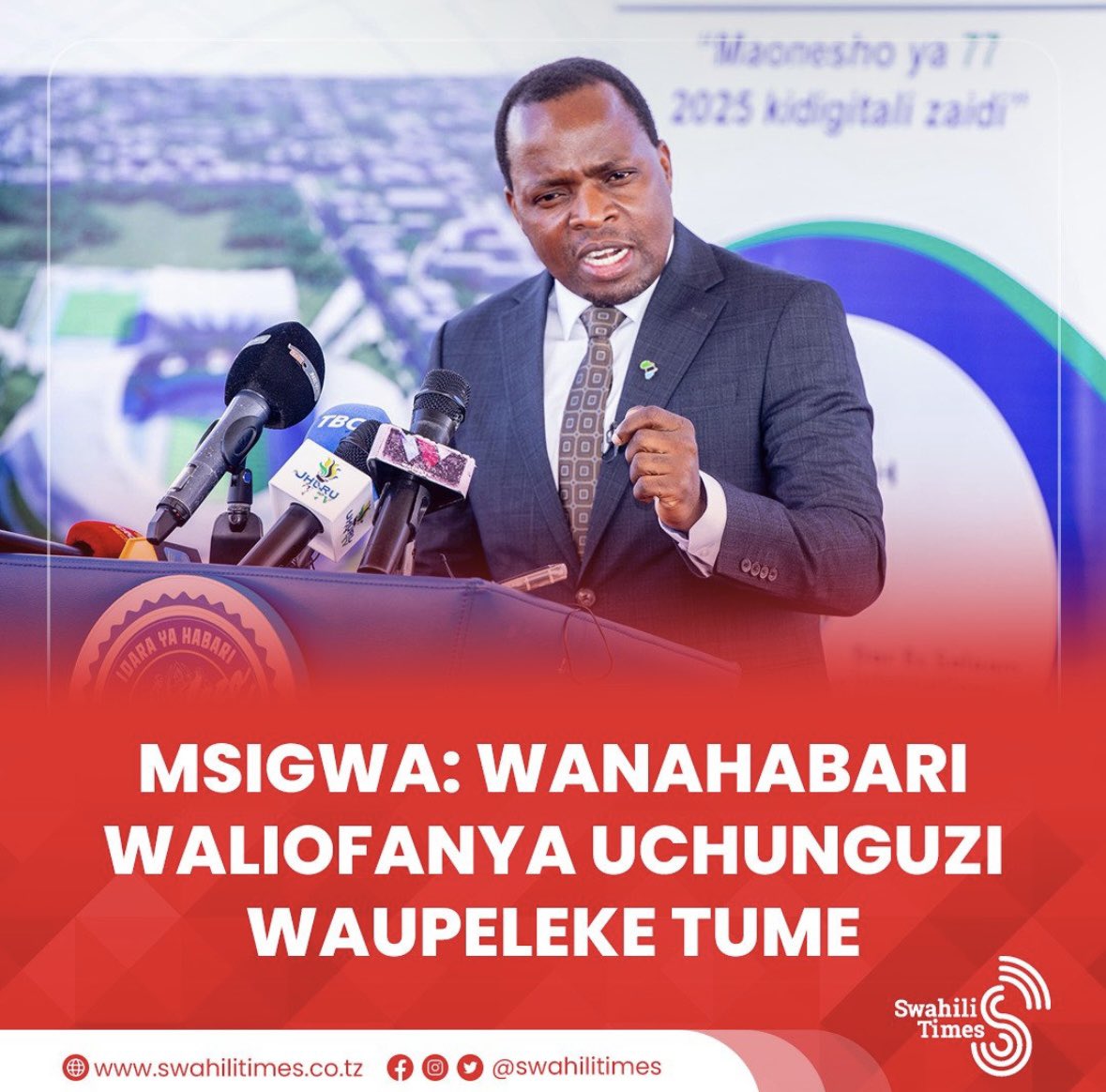 Wakazi's tweet image. MSIGWA KAISHIWA PAWA

PRESS HAIELEWEKI; umeita LOCAL MEDIA kuongelea INTERNATIONAL MEDIA, alafu unalilia WATALII, kisha unaanza PROPAGANDA. Hii ni Dalili KUELEKEA KIBLA.

Unataka Media zifanye kazi kwa “Uwazi, Haki na Uwajibikaji”? Michael Jackson aliimba, STARTING WITH MAN ON