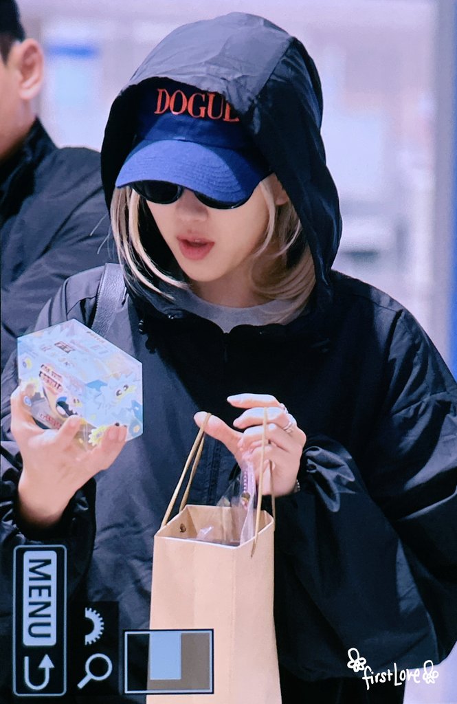 퍼스트러브 tweet media