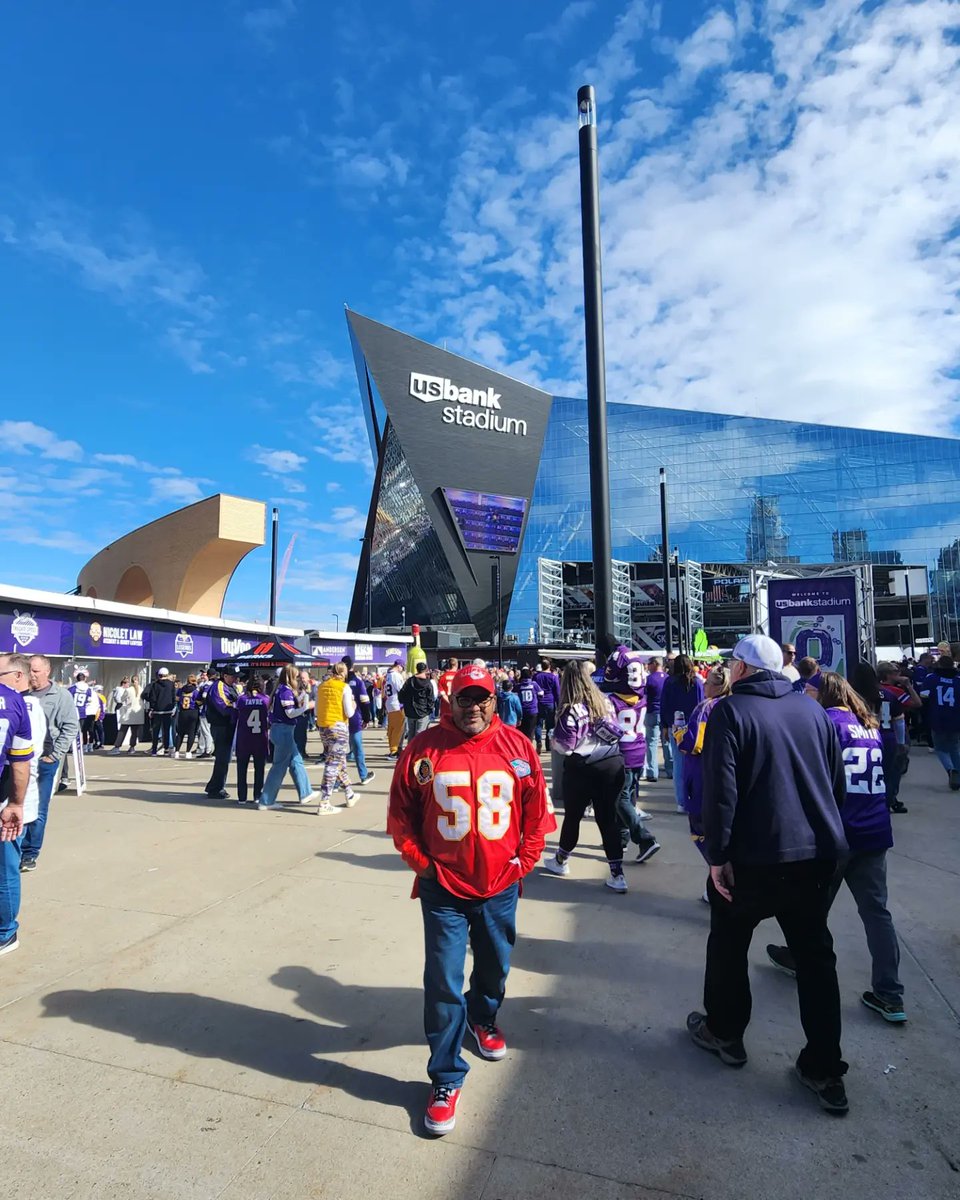 henry2376's tweet photo. @FOXImpactoNFL desde minneapolis mn saludos FOX https://t.co/Pm4sgvI5hA
