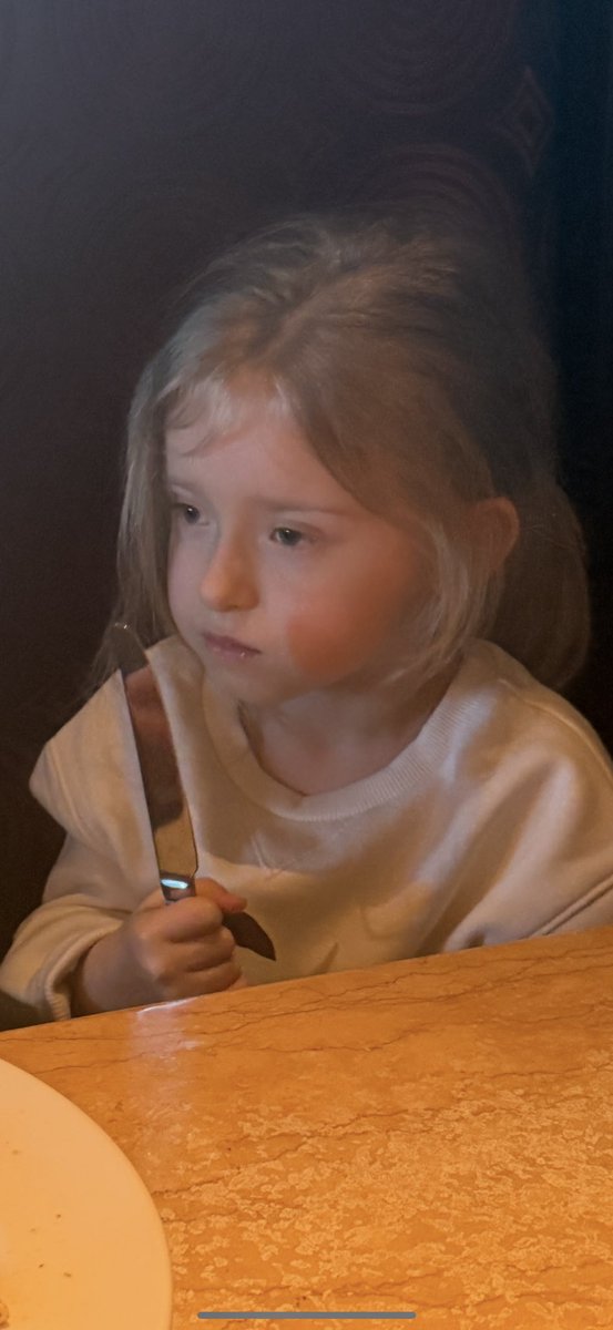 Dson1305's tweet image. 1863 letters from the front:
‘OG will not take another bite.
Her resolve is iron.