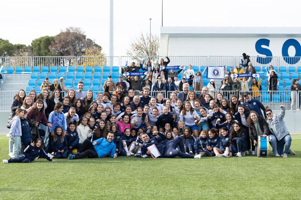 ⚽ Crónica

🔝 ¡Una victoria que vale por dos!

Líderes y triunfo sobre el segundo clasificado, el Badalona, por 1 a 0 con gol de Cris Ramod

¡Seguimos soñando! 🤩

🙌🏼 ¡Enhorabuena, E-QUI-PA-ZO!

✍🏼 Crónica completa en nuestra web: zaragozacff.es/aun-mas-lidere…

#zaragozacff💙