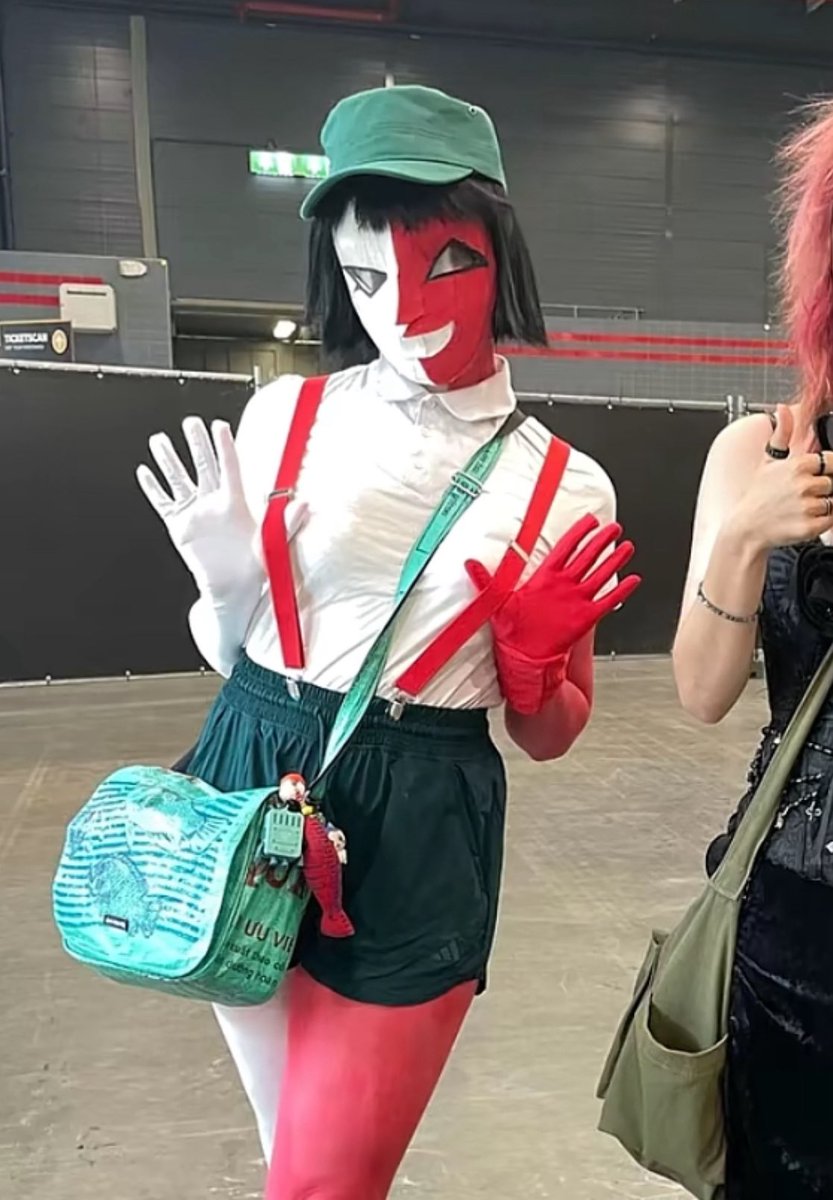 ☞ ro !!! (@anchrovy) / Posts / X