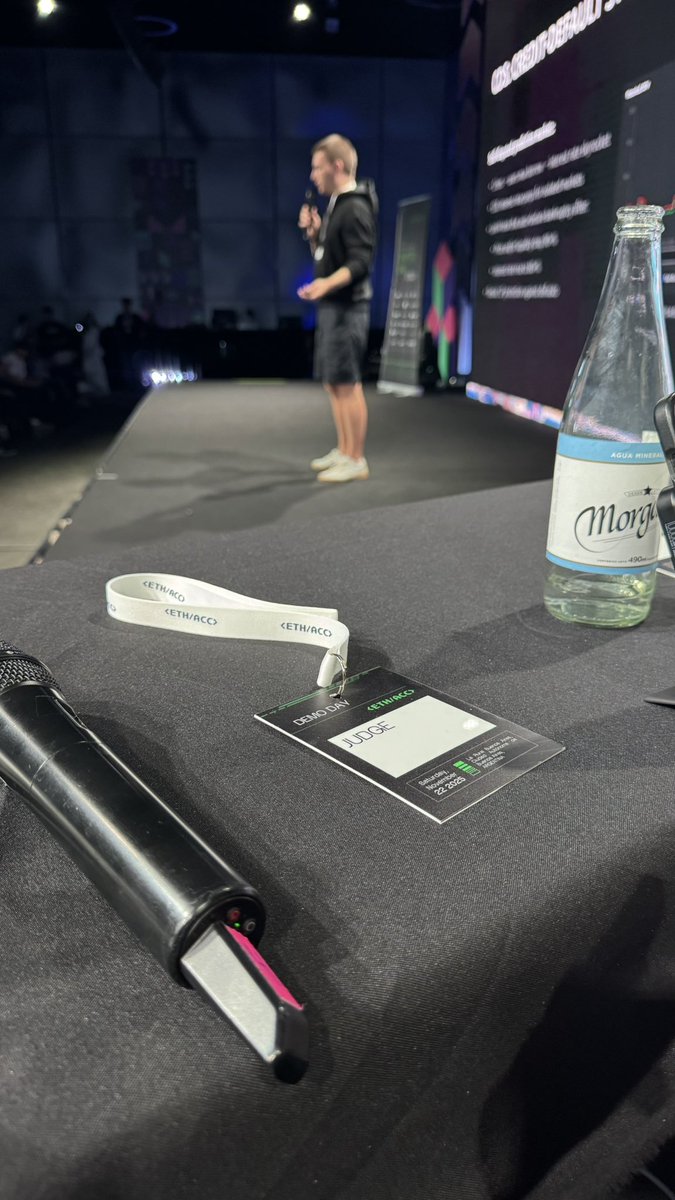 asal_alizade's tweet photo. Yesterday was very special for me.✨

Judging the ETH/ACC demoday,

Supporting, preparing, and watching our projects shine on the stage, 

with the majority of the projects on the stage being @base native, many from batches 002, we got even closer than before.💙

In all pitch competitions I had judged before, I was an external eye to evaluate projects. 

This time was me seeing how our projects have grown since the first time I saw their pitch, and how they're now mastering it on an external stage,
feeling proud and proud and proud.💙

Big thanks to @odisealabs 🫡 and @ethereumfndn @EFDevcon 

@farmfrenslol 
@Khugaverse 
@deltausd 
@0xNeurobro 
@upshot_cards 
@lidonchain 
@kompensa_app 
@a0xbot 
@OpenbandsXYZ 
@saygmtribe 
@talentir_com 

Shoutout to @0xcush and @iamlosi for this awesome demoday!💙