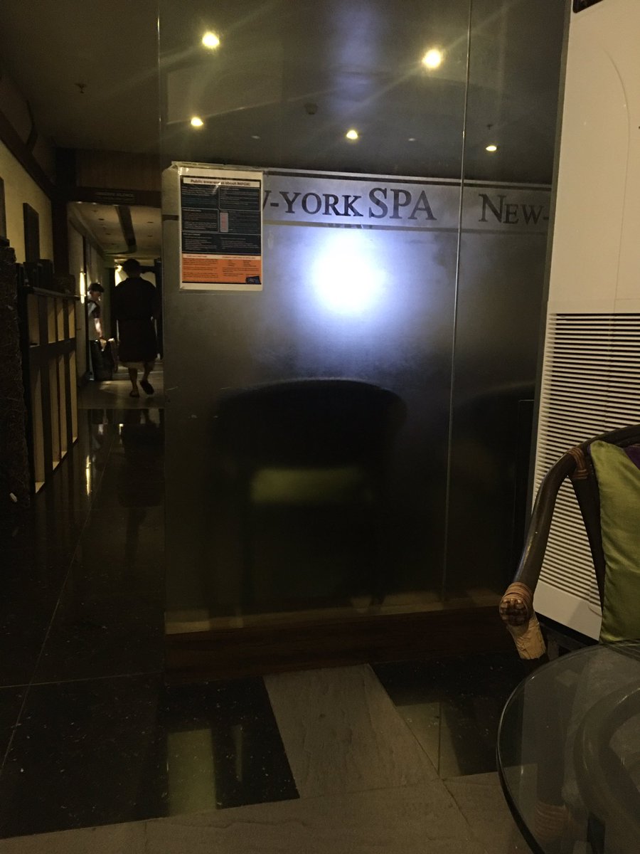 RomanoRomansa's tweet image. Naumay na ang inyong lingkod sa senswal na masahe ng gamot ng pag-asa spa kayat lumipad ang aming team sa Tomas Morato. 🤭🤭🤭 Ito ang aking review ng spa na ito. #LasemaSpa #amistadspa #27shawspa #InfinitySpa #hopemed #waterleafspa #nyspa #YugenSpa #LuminereSpaPh