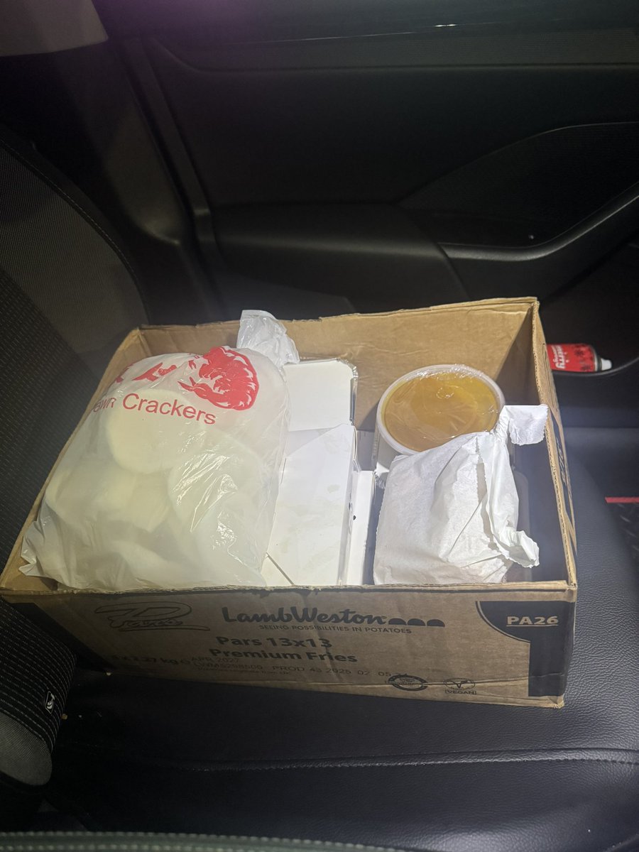 Stevie🇻🇦 tweet media